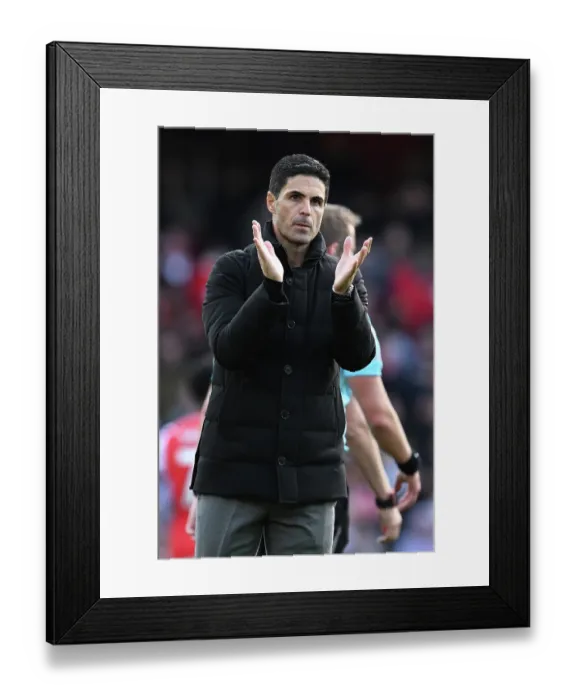Framed Print : Arsenal v West Ham United - Premier League