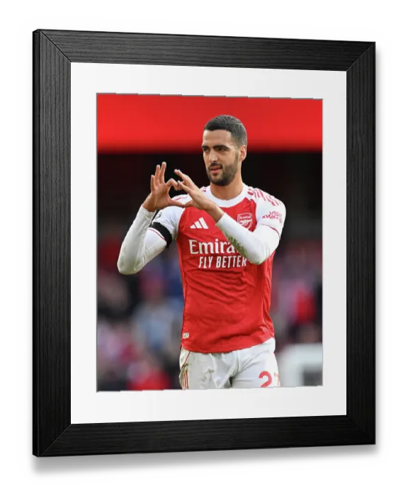 Framed Print : Arsenal v West Ham United - Premier League