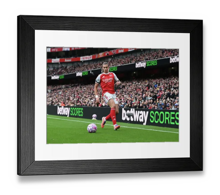 Framed Print : Arsenal v West Ham United - Premier League