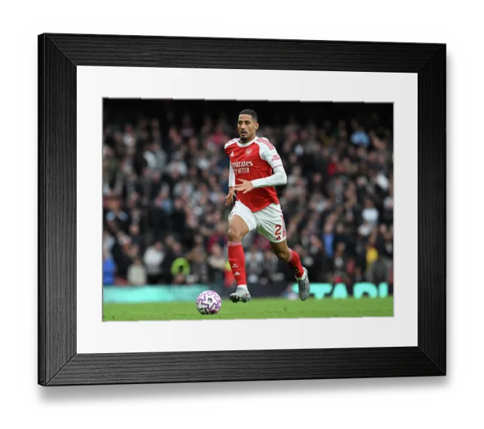 Framed Print : Arsenal v West Ham United - Premier League
