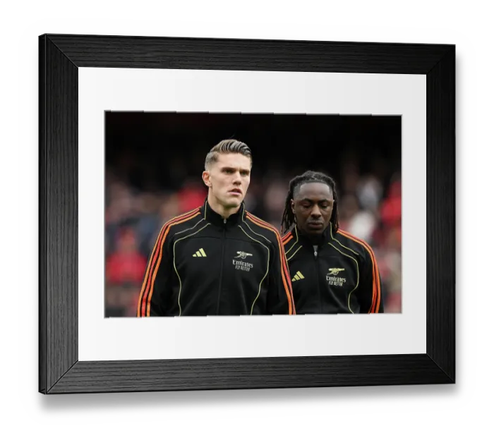 Framed Print : Arsenal v West Ham United - Premier League