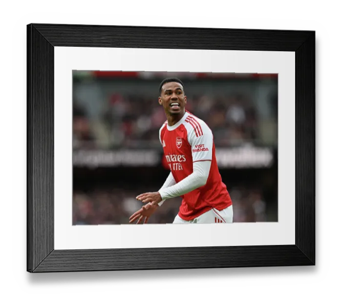 Framed Print : Arsenal v West Ham United - Premier League