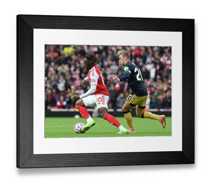 Framed Print : Arsenal v West Ham United - Premier League Framed Print : Arsenal v West Ham United - Premier League