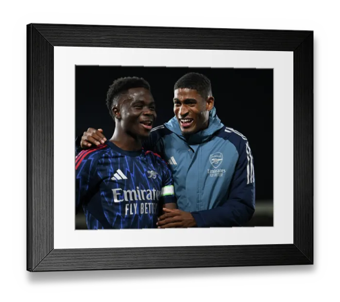 Framed Print : Fulham v Arsenal - Premier League