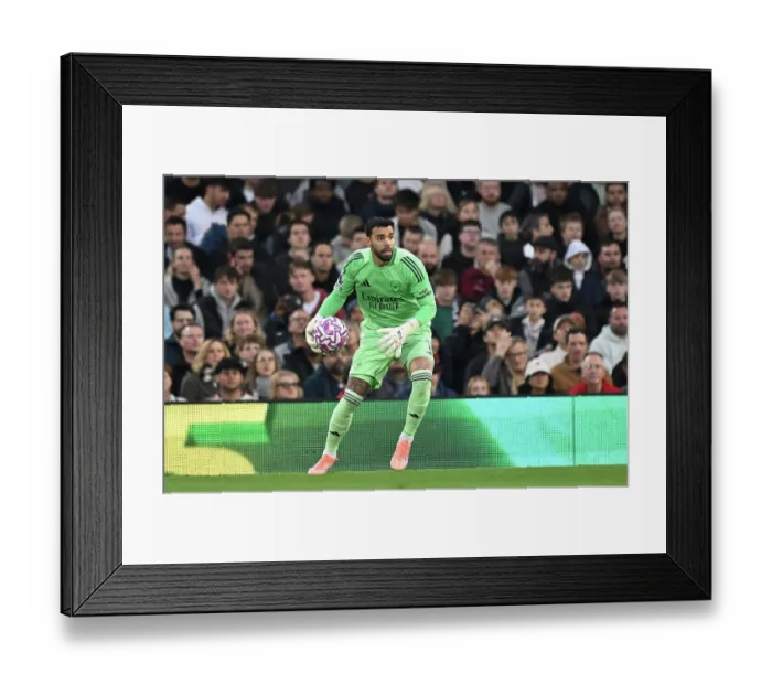 Framed Print : Fulham v Arsenal - Premier League