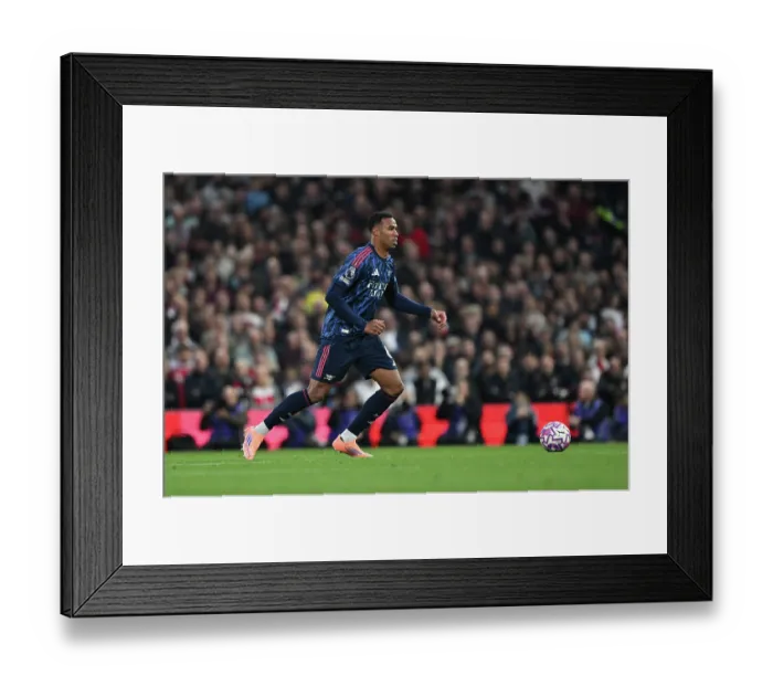Framed Print : Fulham v Arsenal - Premier League