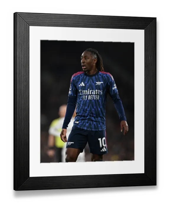 Framed Print : Fulham v Arsenal - Premier League