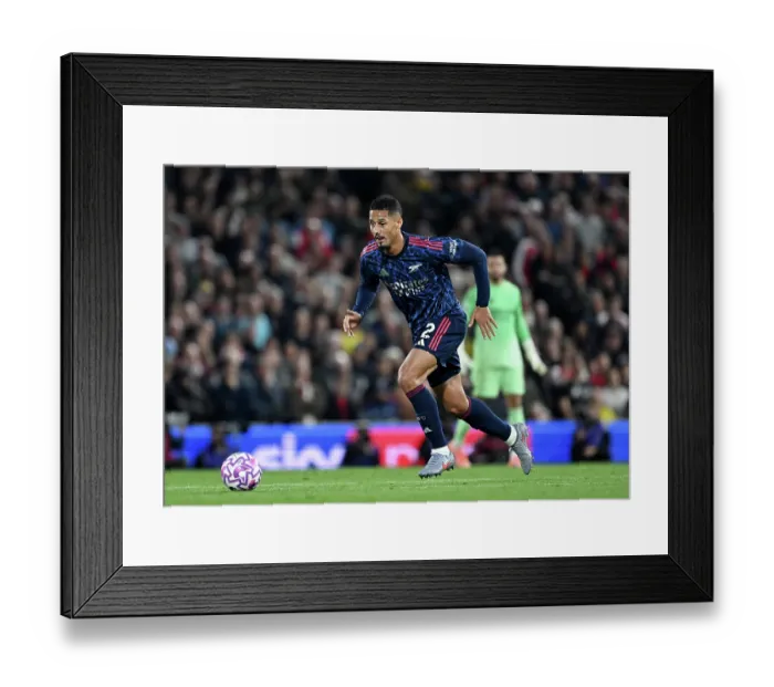 Framed Print : Fulham v Arsenal - Premier League