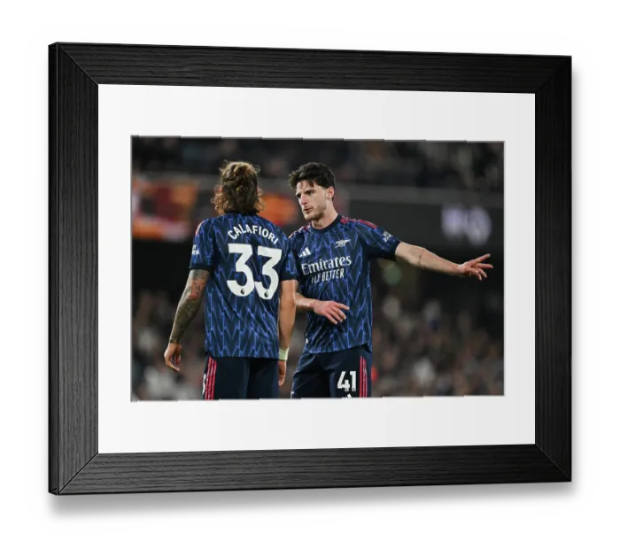 Framed Print : Fulham v Arsenal - Premier League