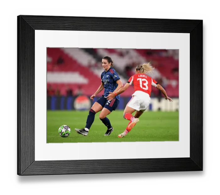 Framed Print : SL Benfica v Arsenal FC - UEFA Women's Champions League 2025 / 26 League Phase MD2 SL Benfica v Arsenal FC - UEFA Women's Champions League 2025 / 26 League Phase MD2