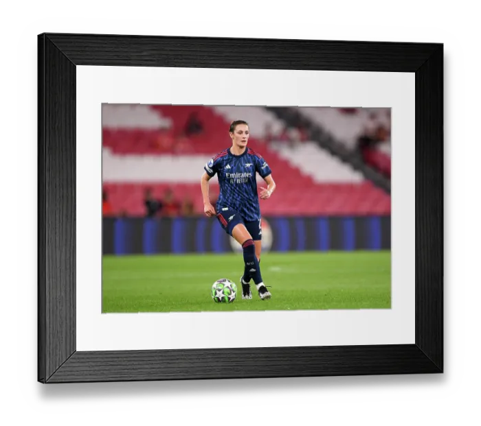 Framed Print : SL Benfica v Arsenal FC - UEFA Women's Champions League 2025 / 26 League Phase MD2 SL Benfica v Arsenal FC - UEFA Women's Champions League 2025 / 26 League Phase MD2
