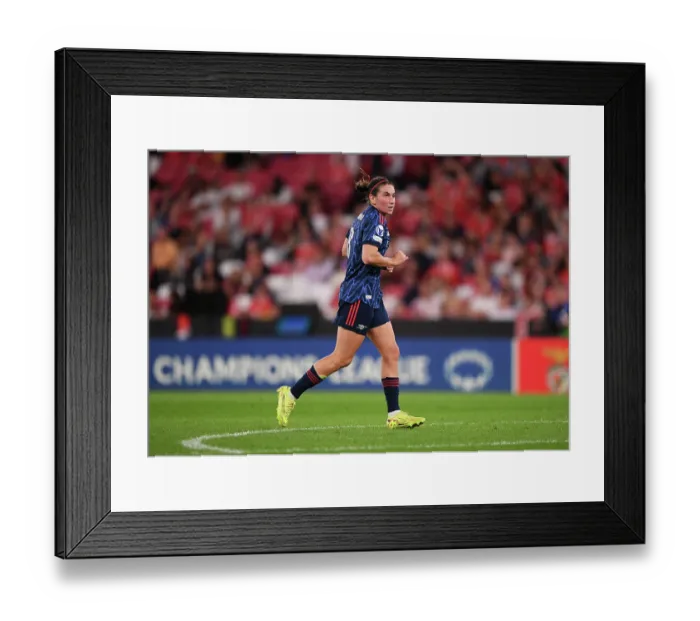 Framed Print : SL Benfica v Arsenal FC - UEFA Women's Champions League 2025 / 26 League Phase MD2 SL Benfica v Arsenal FC - UEFA Women's Champions League 2025 / 26 League Phase MD2