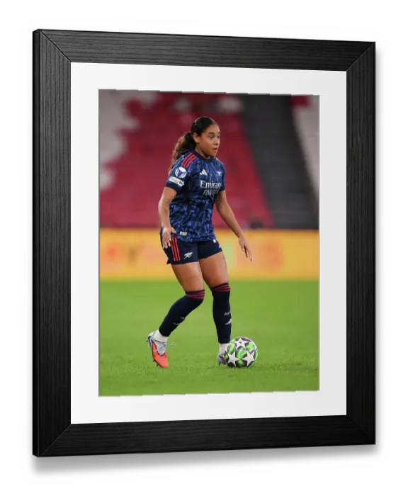 Framed Print : SL Benfica v Arsenal FC - UEFA Women's Champions League 2025 / 26 League Phase MD2 SL Benfica v Arsenal FC - UEFA Women's Champions League 2025 / 26 League Phase MD2