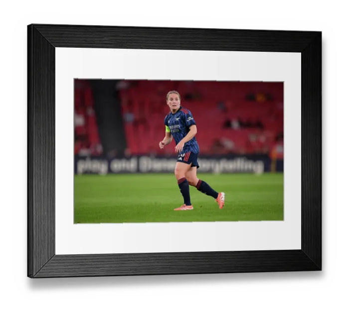 Framed Print : SL Benfica v Arsenal FC - UEFA Women's Champions League 2025 / 26 League Phase MD2 SL Benfica v Arsenal FC - UEFA Women's Champions League 2025 / 26 League Phase MD2