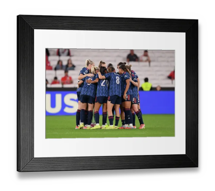 Framed Print : SL Benfica v Arsenal FC - UEFA Women's Champions League 2025 / 26 League Phase MD2 SL Benfica v Arsenal FC - UEFA Women's Champions League 2025 / 26 League Phase MD2