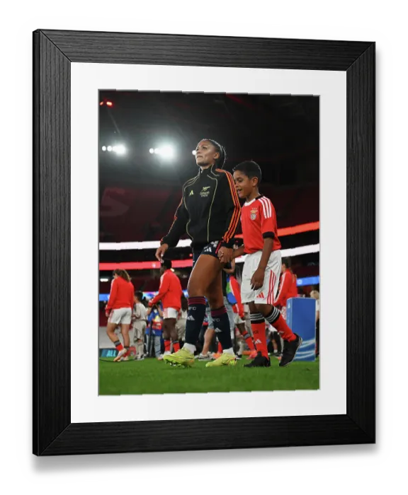 Framed Print : SL Benfica v Arsenal FC - UEFA Women's Champions League 2025 / 26 League Phase MD2 SL Benfica v Arsenal FC - UEFA Women's Champions League 2025 / 26 League Phase MD2