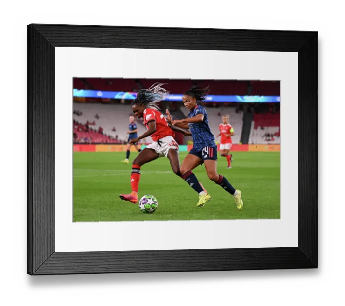 Framed Print : SL Benfica v Arsenal FC - UEFA Women's Champions League 2025 / 26 League Phase MD2 SL Benfica v Arsenal FC - UEFA Women's Champions League 2025 / 26 League Phase MD2
