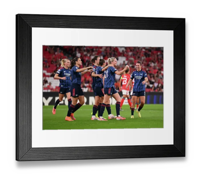 Framed Print : SL Benfica v Arsenal FC - UEFA Women's Champions League 2025 / 26 League Phase MD2 SL Benfica v Arsenal FC - UEFA Women's Champions League 2025 / 26 League Phase MD2