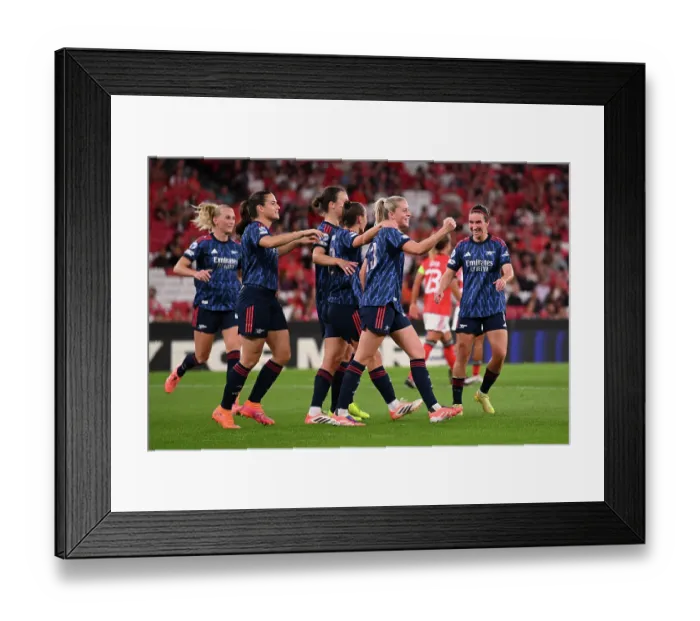 Framed Print : SL Benfica v Arsenal FC - UEFA Women's Champions League 2025 / 26 League Phase MD2 SL Benfica v Arsenal FC - UEFA Women's Champions League 2025 / 26 League Phase MD2