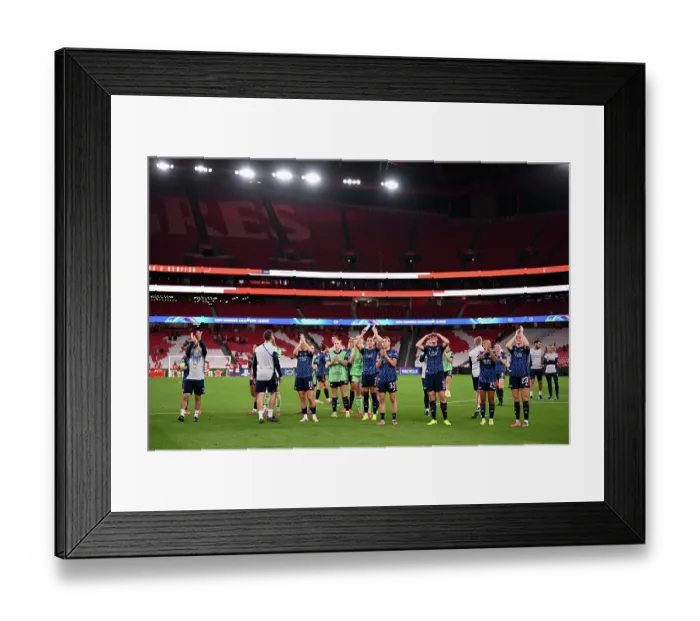 Framed Print : SL Benfica v Arsenal FC - UEFA Women's Champions League 2025 / 26 League Phase MD2 SL Benfica v Arsenal FC - UEFA Women's Champions League 2025 / 26 League Phase MD2