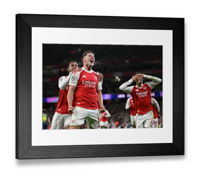 Framed Print : Arsenal FC v Atletico de Madrid - UEFA Champions League 2025 / 26 League Phase MD3