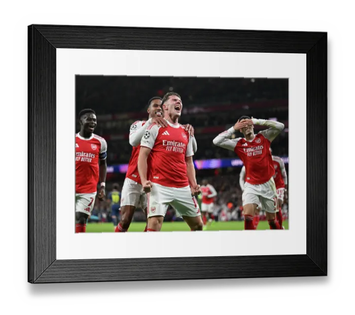 Framed Print : Arsenal FC v Atletico de Madrid - UEFA Champions League 2025 / 26 League Phase MD3