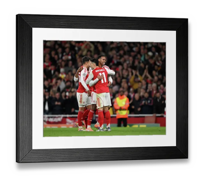 Framed Print : Arsenal FC v Atletico de Madrid - UEFA Champions League 2025 / 26 League Phase MD3 Framed Print : Arsenal FC v Atletico de Madrid - UEFA Champions League 2025 / 26 League Phase MD3