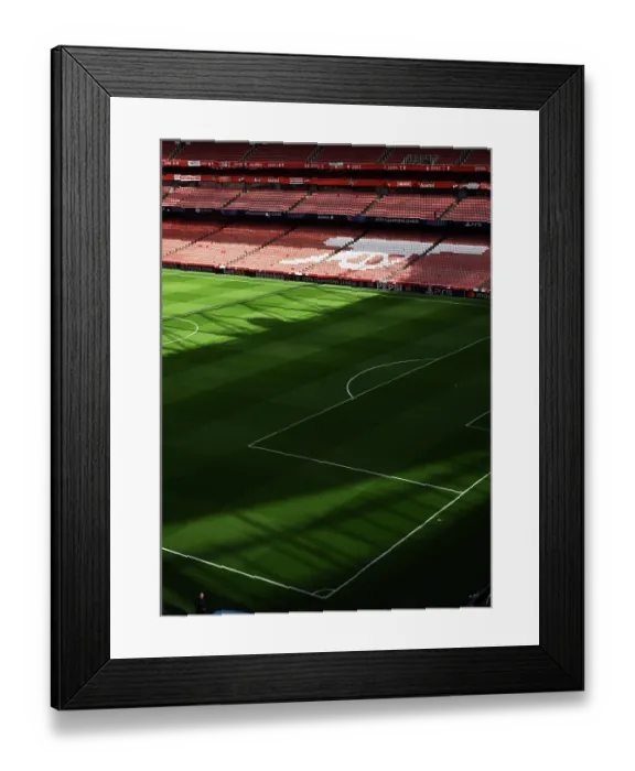 Framed Print : Arsenal FC v Atletico de Madrid - UEFA Champions League 2025 / 26 League Phase MD3