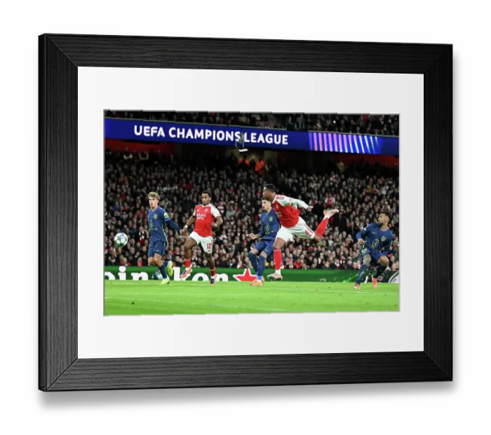 Framed Print : Arsenal FC v Atletico de Madrid - UEFA Champions League 2025 / 26 League Phase MD3