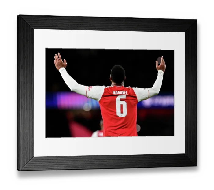 Framed Print : Arsenal FC v Atletico de Madrid - UEFA Champions League 2025 / 26 League Phase MD3 Framed Print : Arsenal FC v Atletico de Madrid - UEFA Champions League 2025 / 26 League Phase MD3