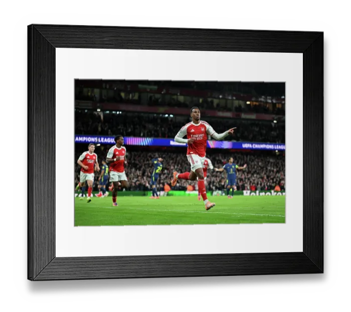 Framed Print : Arsenal FC v Atletico de Madrid - UEFA Champions League 2025 / 26 League Phase MD3