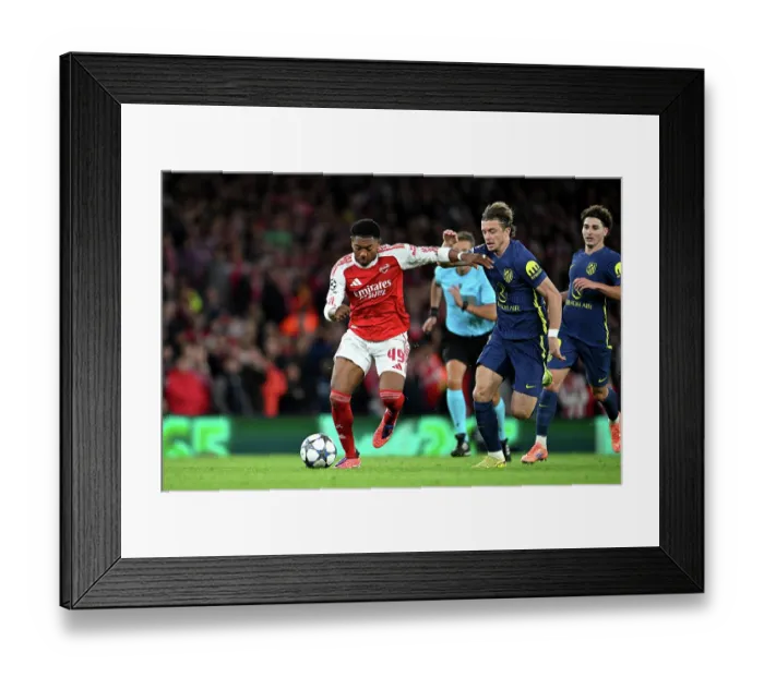 Framed Print : Arsenal FC v Atletico de Madrid - UEFA Champions League 2025 / 26 League Phase MD3 Framed Print : Arsenal FC v Atletico de Madrid - UEFA Champions League 2025 / 26 League Phase MD3