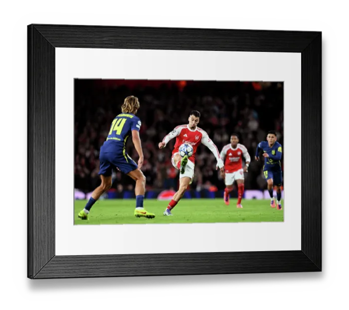 Framed Print : Arsenal FC v Atletico de Madrid - UEFA Champions League 2025 / 26 League Phase MD3