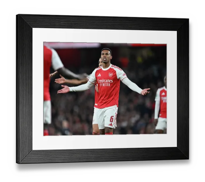 Framed Print : Arsenal v Brighton & Hove Albion - Carabao Cup Fourth Round Arsenal v Brighton & Hove Albion - Carabao Cup Fourth Round