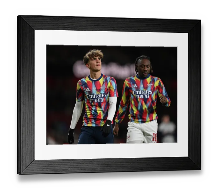 Framed Print : Arsenal v Brighton & Hove Albion - Carabao Cup Fourth Round Framed Print : Arsenal v Brighton & Hove Albion - Carabao Cup Fourth Round