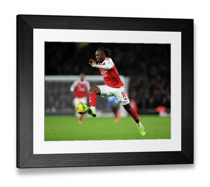 Framed Print : Arsenal v Brighton & Hove Albion - Carabao Cup Fourth Round