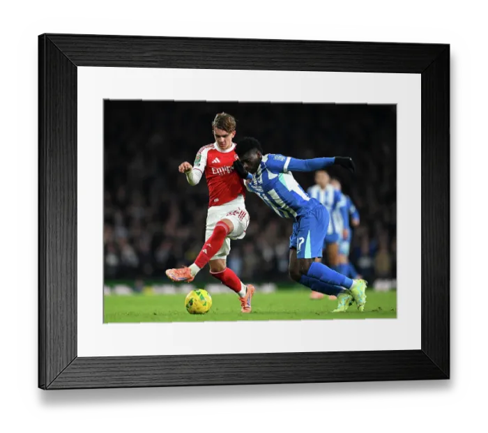 Framed Print : Arsenal v Brighton & Hove Albion - Carabao Cup Fourth Round Framed Print : Arsenal v Brighton & Hove Albion - Carabao Cup Fourth Round