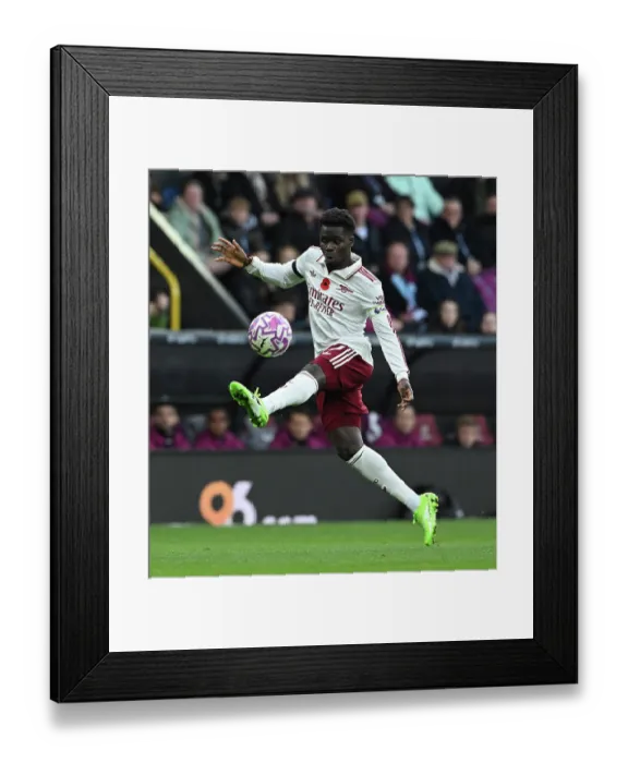 Framed Print : Burnley v Arsenal - Premier League