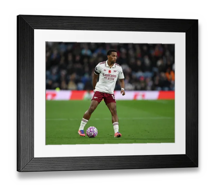 Framed Print : Burnley v Arsenal - Premier League