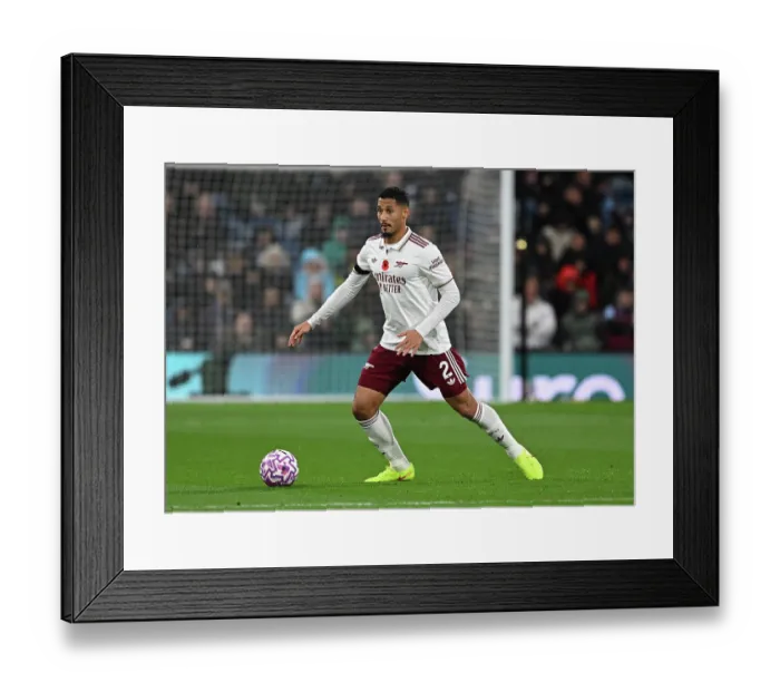 Framed Print : Burnley v Arsenal - Premier League Framed Print : Burnley v Arsenal - Premier League