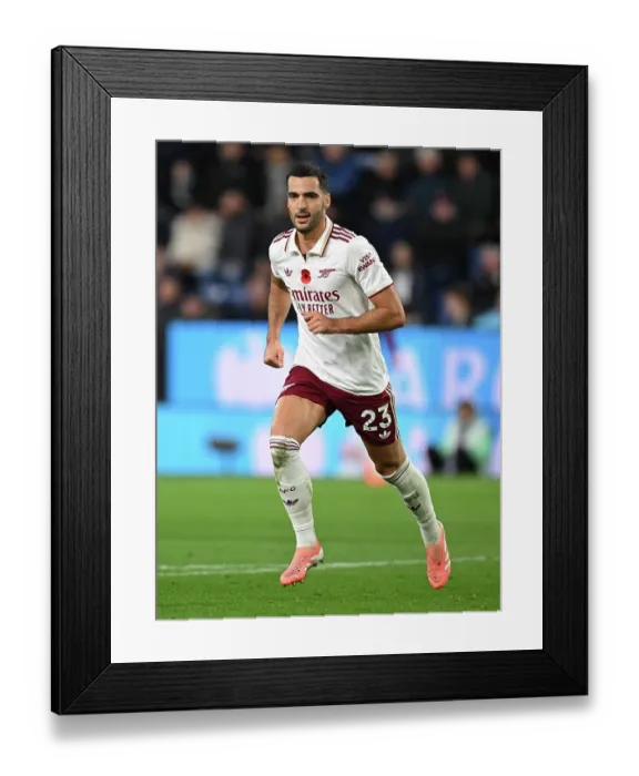 Framed Print : Burnley v Arsenal - Premier League Framed Print : Burnley v Arsenal - Premier League
