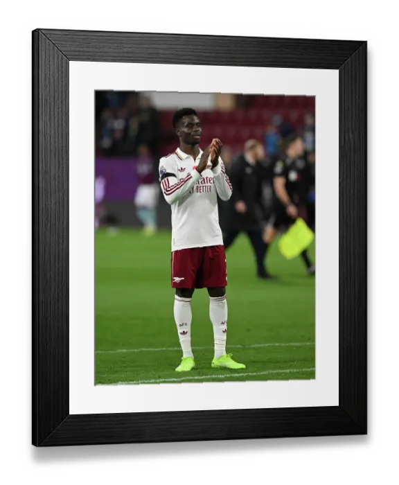 Framed Print : Burnley v Arsenal - Premier League Framed Print : Burnley v Arsenal - Premier League