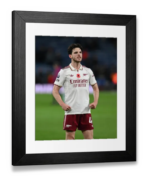 Framed Print : Burnley v Arsenal - Premier League Framed Print : Burnley v Arsenal - Premier League