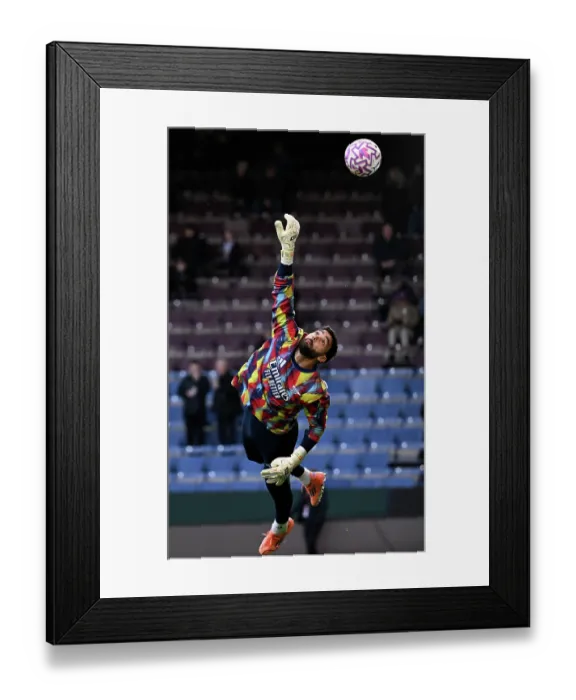 Framed Print : Burnley v Arsenal - Premier League
