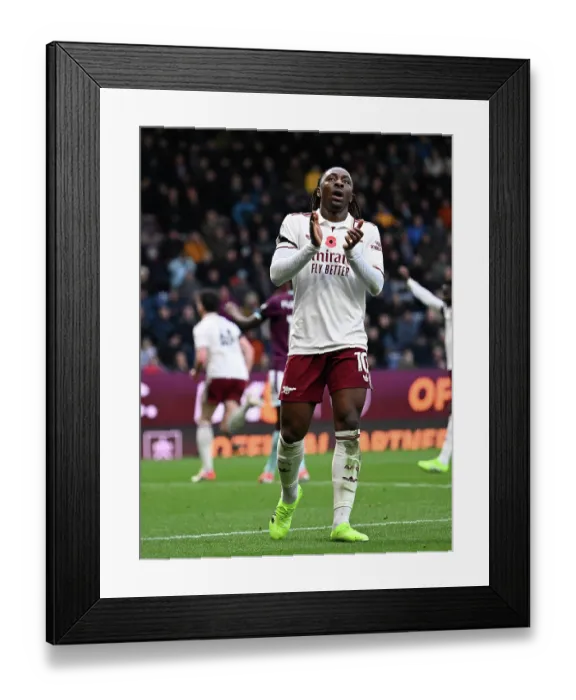 Framed Print : Burnley v Arsenal - Premier League