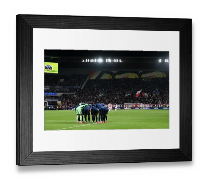 Framed Print : SK Slavia Praha v Arsenal FC - UEFA Champions League 2025 / 26 League Phase MD4 Framed Print : SK Slavia Praha v Arsenal FC - UEFA Champions League 2025 / 26 League Phase MD4
