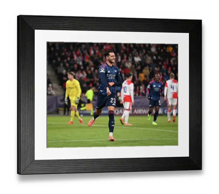 Framed Print : SK Slavia Praha v Arsenal FC - UEFA Champions League 2025 / 26 League Phase MD4 Framed Print : SK Slavia Praha v Arsenal FC - UEFA Champions League 2025 / 26 League Phase MD4