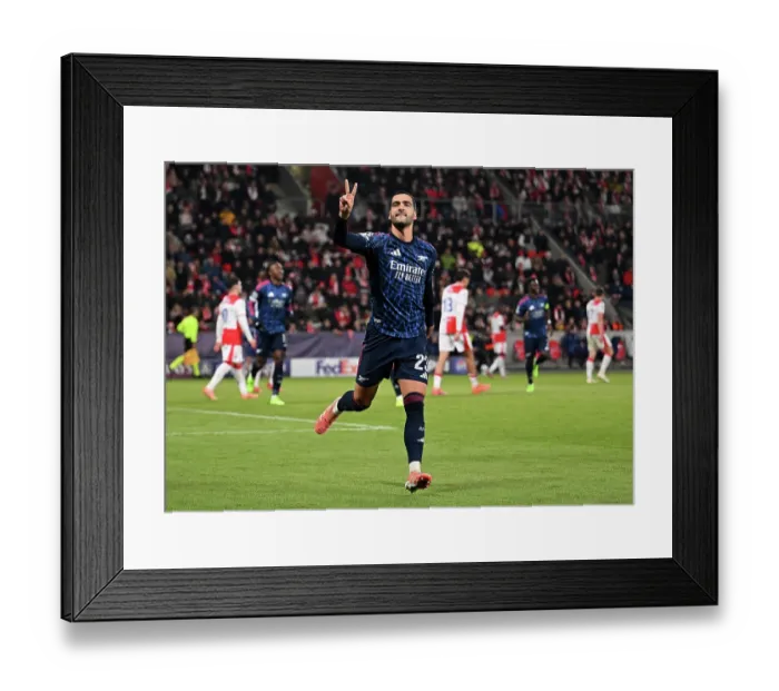 Framed Print : SK Slavia Praha v Arsenal FC - UEFA Champions League 2025 / 26 League Phase MD4 Framed Print : SK Slavia Praha v Arsenal FC - UEFA Champions League 2025 / 26 League Phase MD4