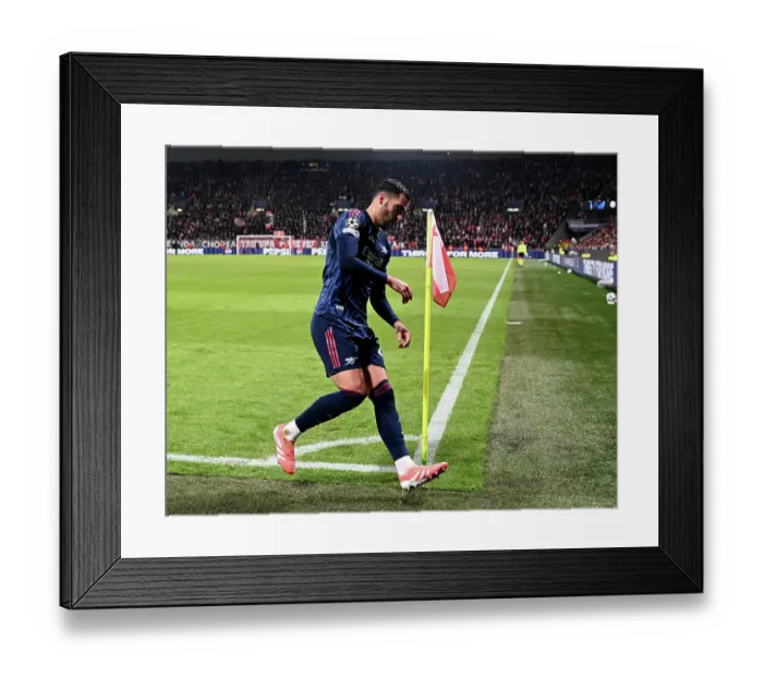 Framed Print : SK Slavia Praha v Arsenal FC - UEFA Champions League 2025 / 26 League Phase MD4 Framed Print : SK Slavia Praha v Arsenal FC - UEFA Champions League 2025 / 26 League Phase MD4