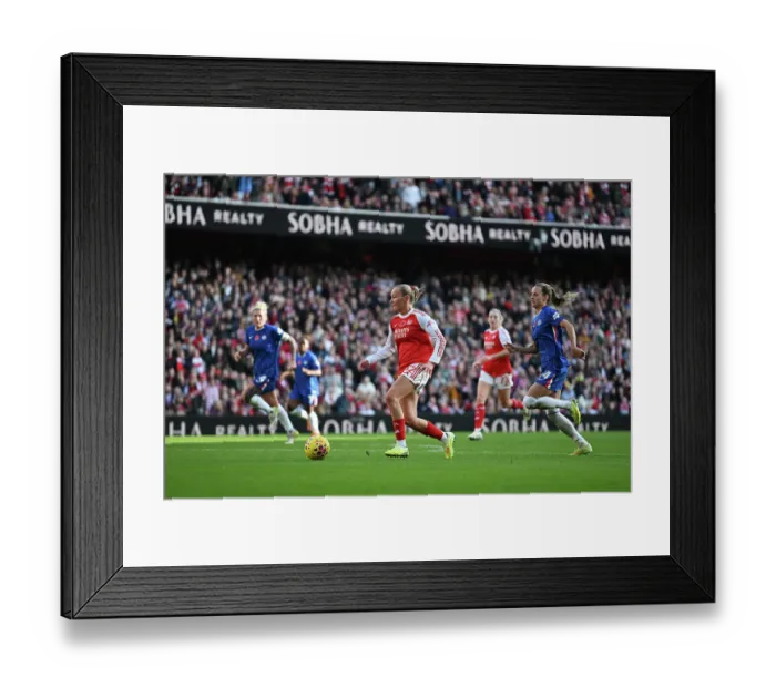 Framed Print : Arsenal v Chelsea FC - Barclays Women's Super League Arsenal v Chelsea FC - Barclays Women's Super League Framed Print : Arsenal v Chelsea FC - Barclays Women's Super League Arsenal v Chelsea FC - Barclays Women's Super League